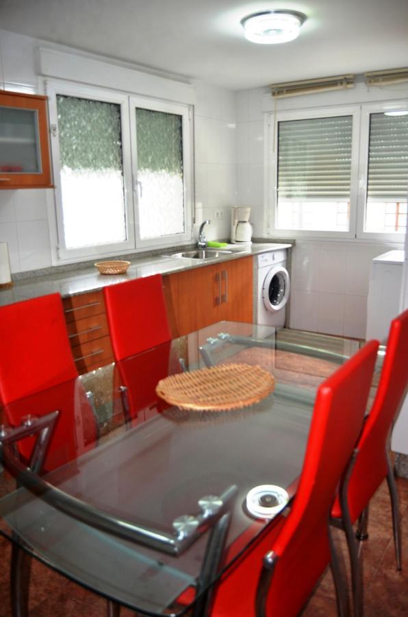 Castelao Apartments Arzua Luaran gambar